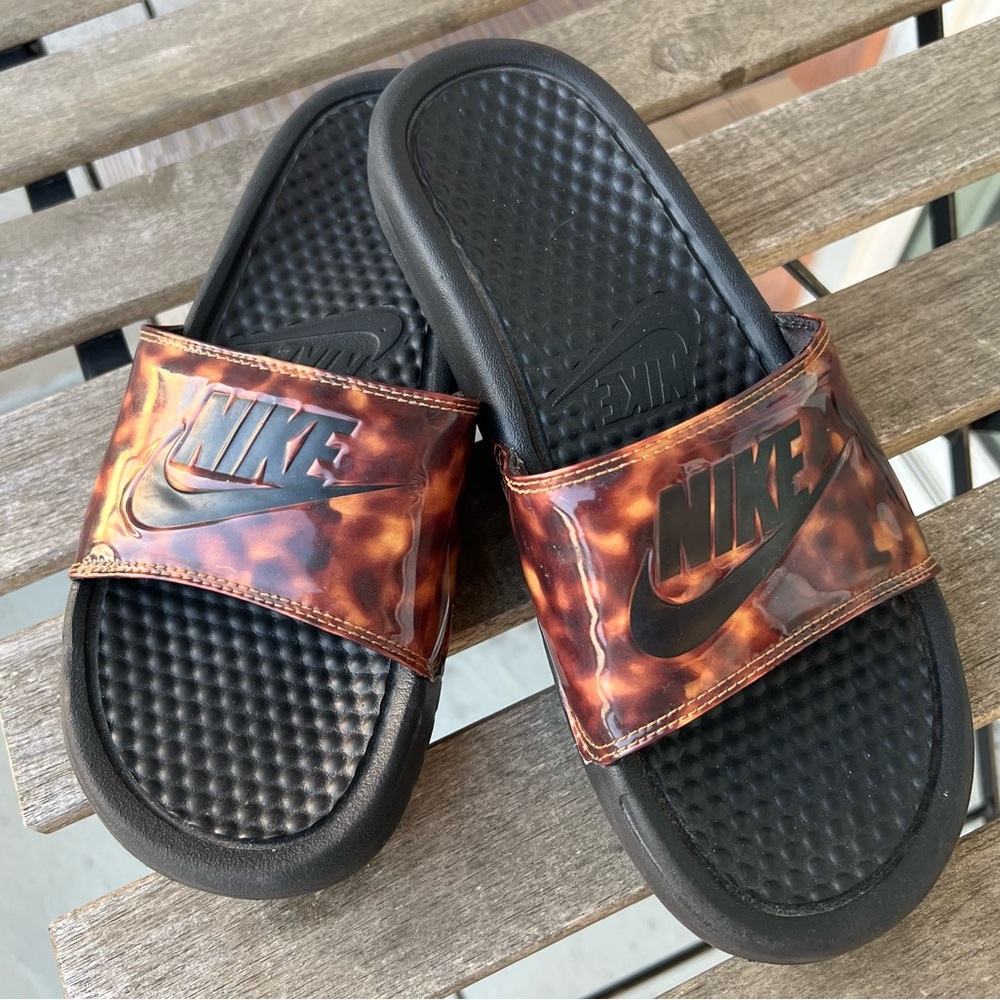 Nike Benassi Slides (7)